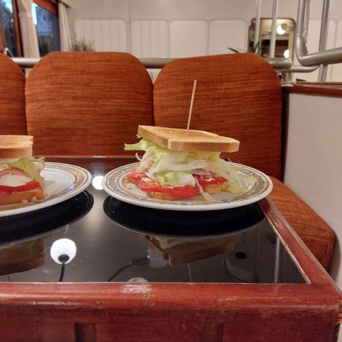 Sandwiches con huevo